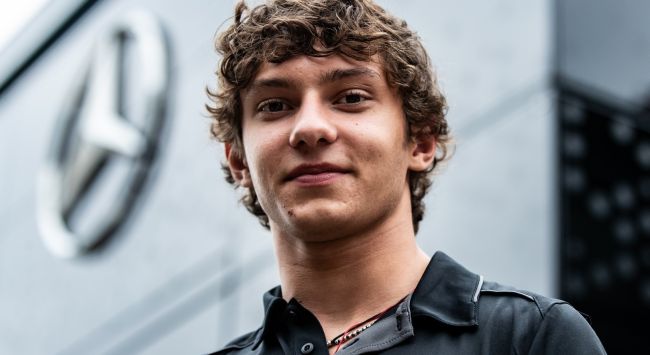 Andrea Kimi Antonelli becomes youngest polesitter in Formula 1 history with the 