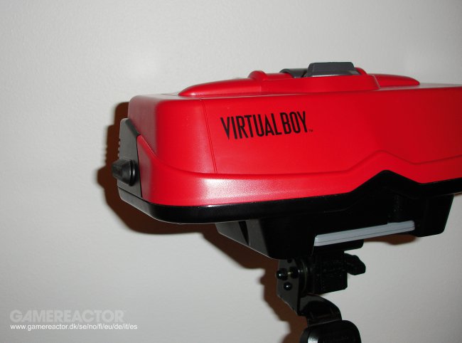 This is how the Virtual Boy works