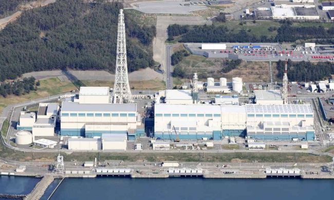 Japan prepares to restart world's biggest nuclear plant, 15 years after ...
