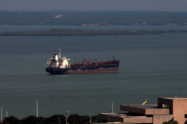 Oil slides after Trump claims control of Venezuelan crude
