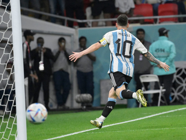 Leo Messi scores hat-trick and breaks World Cup record with red card controversy