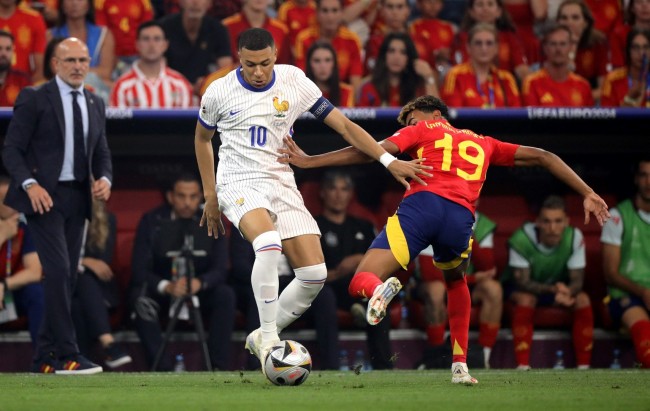 Kylian Mbappé defends Lamine Yamal, "people need to leave him alone"