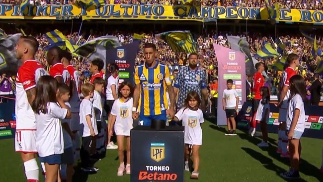 Viral silent protest in Argentina against "made up" trophy in Professional Football League