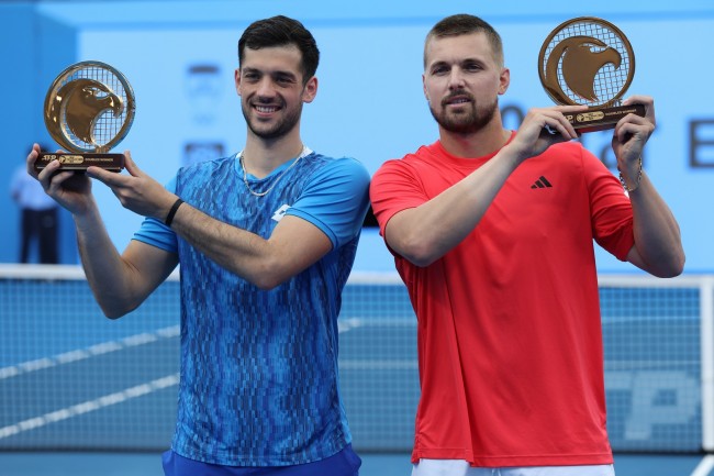 Julian Cash and Lloyd Glasspool become the first British pair to finish the year as World No. 1 in men's doubles