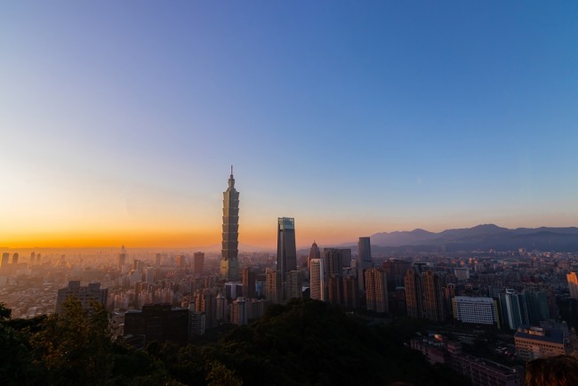 China: Japan "crossed a red line" with Taiwan intervention remarks