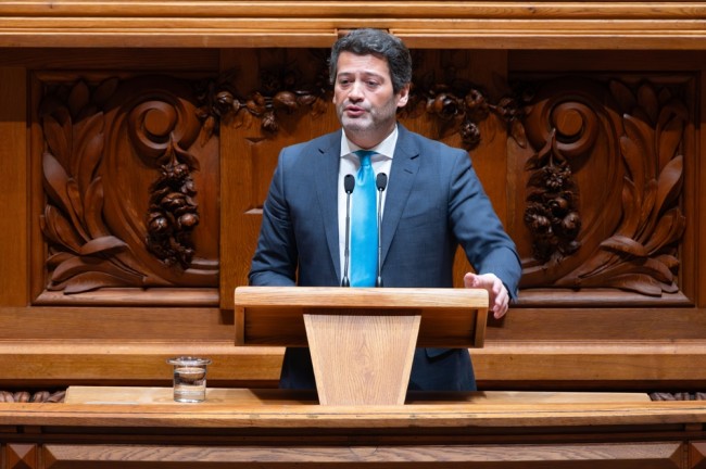 Portugal court orders far-right Chega to remove anti-Roma posters