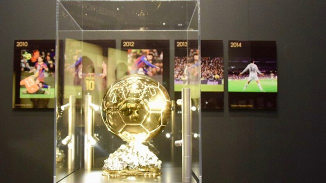 How does Ballon d'Or awards voting process work and criteria used