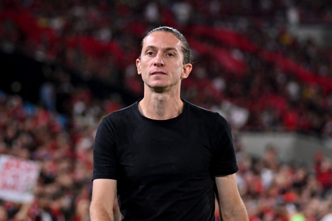 Flamengo manager Filipe Luís fired after a 8-0 victory in Brazil