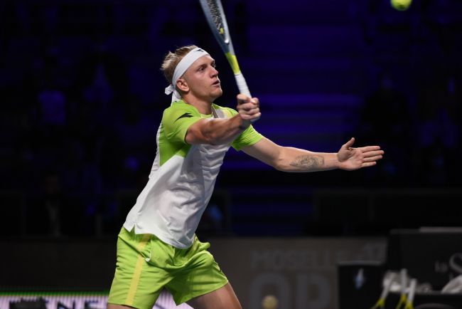 Heartbreak for Alejando Davidovich Fokina as he misses three match