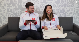 media/80/watchofficialnintendo_unboxing_2018083t.png