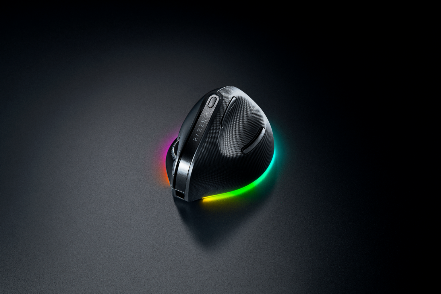 Razer's latest mouse is meant to be used vertically - - Gamereactor