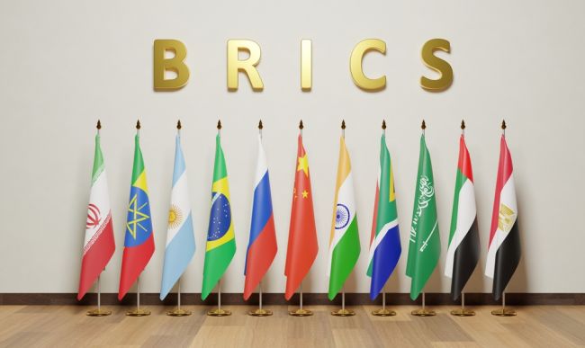 Trump warns of additional 10% tariffs on BRICS as leaders convene in Brazil