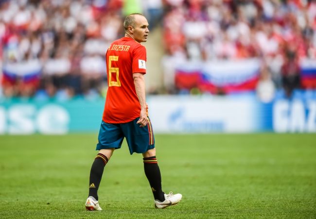 Iniesta explains why he went to Emirates instead of ending his career at his local team: "Not for the money"