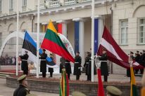 media/88/studywarnsrussia_4868863t.jpg
