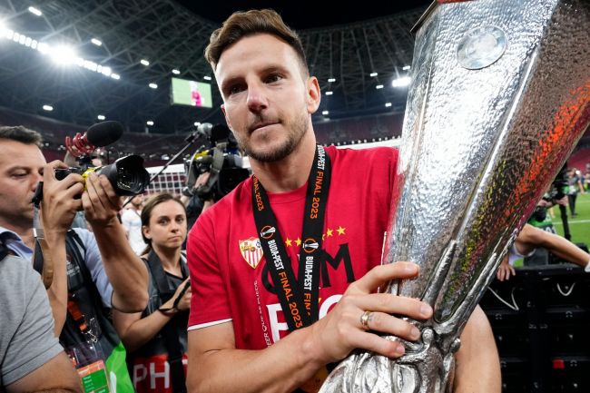 Ivan Rakitić Bộ Não Tuyến Giữa Croatia – Hành Trình Vượt Qua Thử Thách Ivan Rakitić Bộ Não Tuyến Giữa Croatia – Hành Trình Vượt Qua Thử Thách