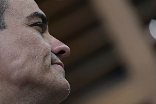 Sánchez defies Trump after threat: "NO TO WAR" or "Russian roulette with the destiny of millions"