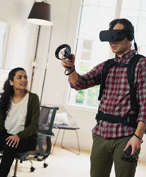 HP reveals HP Reverb Professional Edition VR headset - - Gamereactor