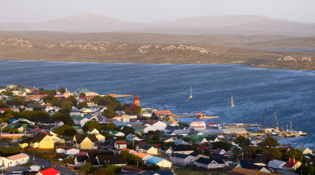 White House would allow Argentinian players to display banner about Falklands at World Cup