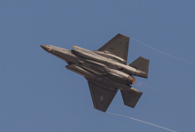 US ambassador pushes Portugal to buy F-35s