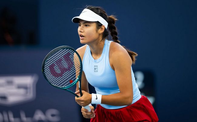 Emma Raducanu withdraws from Wimbledon at the last minute due to leg injury