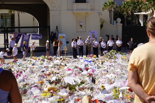 Australia holds national day of mourning for Bondi Beach massacre victims