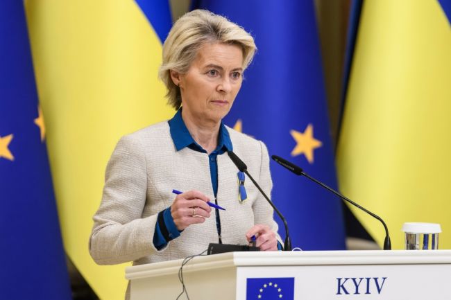 Von der Leyen calls Trump after strikes on Kyiv and urges him to push for peace