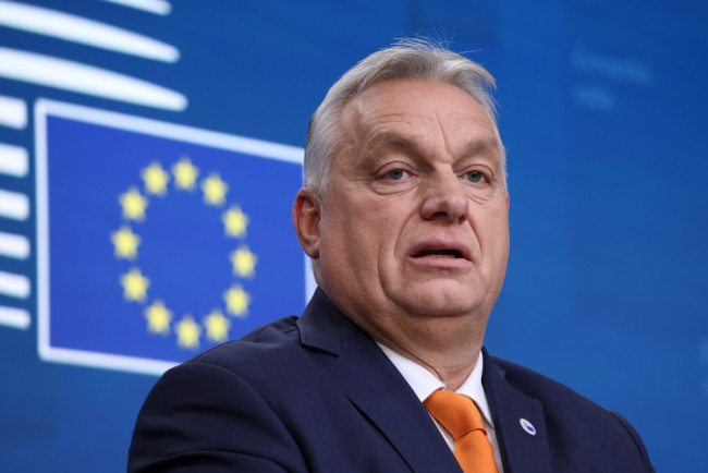Hungary blocks new Russia sanctions and €90 billion loan to Ukraine before 4th war anniversary