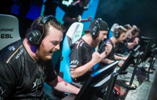 NiP, G2 advance as Astralis is knocked out at EPL finals