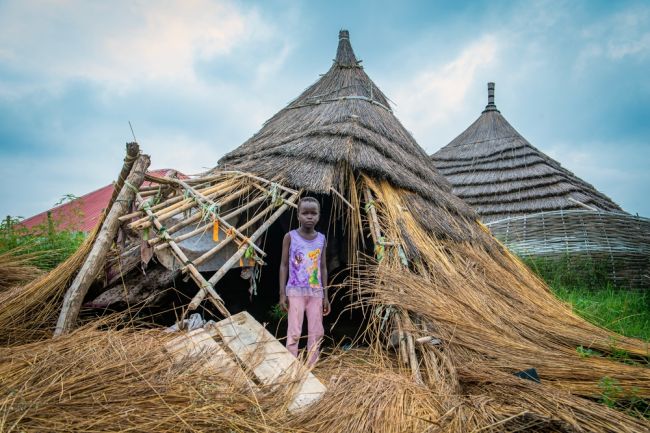 Clashes in South Sudan halt aid to thousands of malnourished children