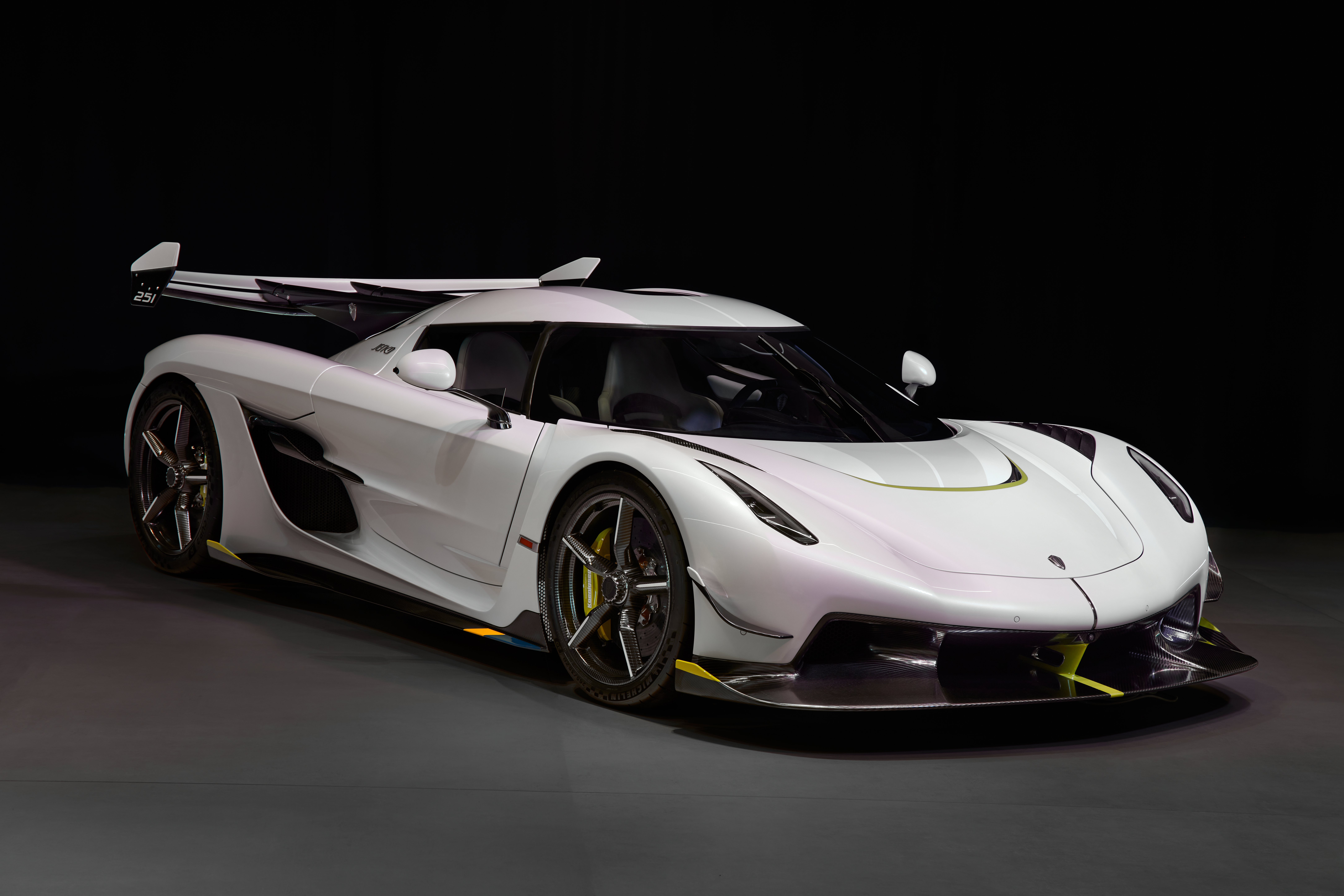 Koenigsegg believes the Jesko Absolut can be the fastest production car in the world - - Gamereactor