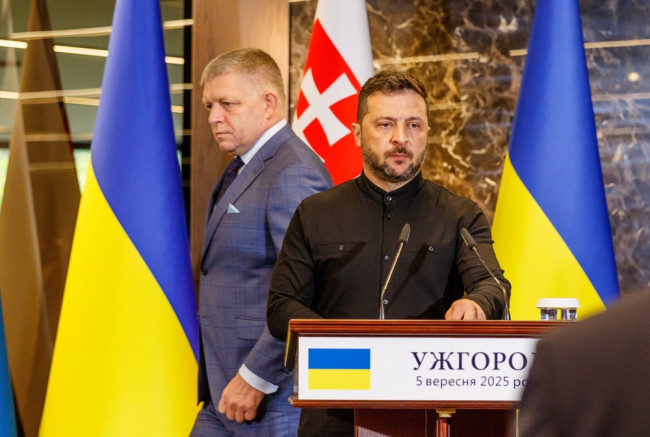Slovakia cuts emergency electricity to Ukraine, oil transit dispute escalates