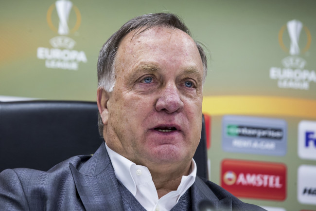 Curaçao manager Dick Advocaat resigns four months before World Cup debut