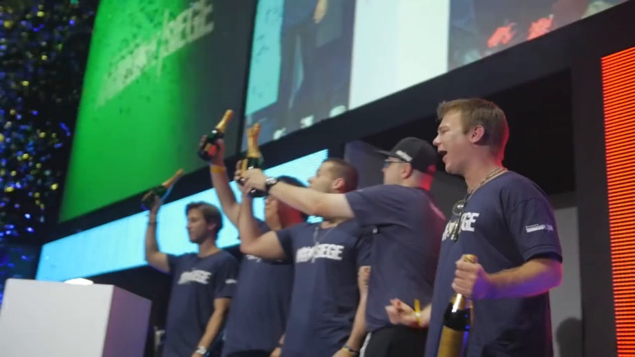 Rainbow Six Pro League Finals 2019 Tシャツ